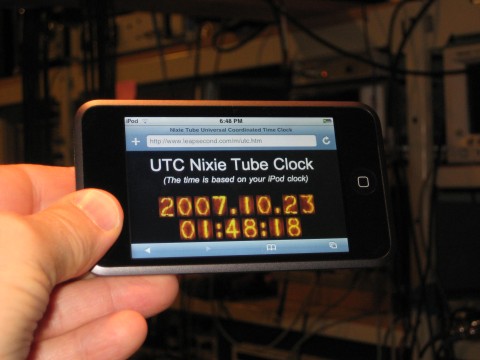 Ipod Clock on So There It Is  A 2  4     Inch Nixie Clock Links For The Ipod Clocks